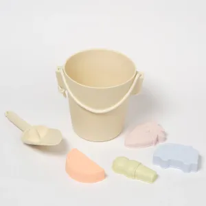 Silicone Bucket & Spade Set (Apple Sorbet Multi)